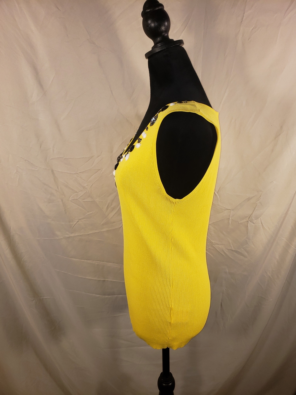 Ruby Rd. Yellow Embellished Ribbed Tank - M - Picture 6 of 6
